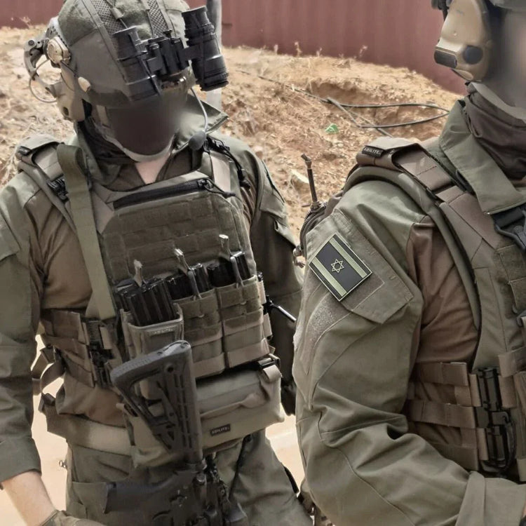Plate Carriers + Chest Rigs