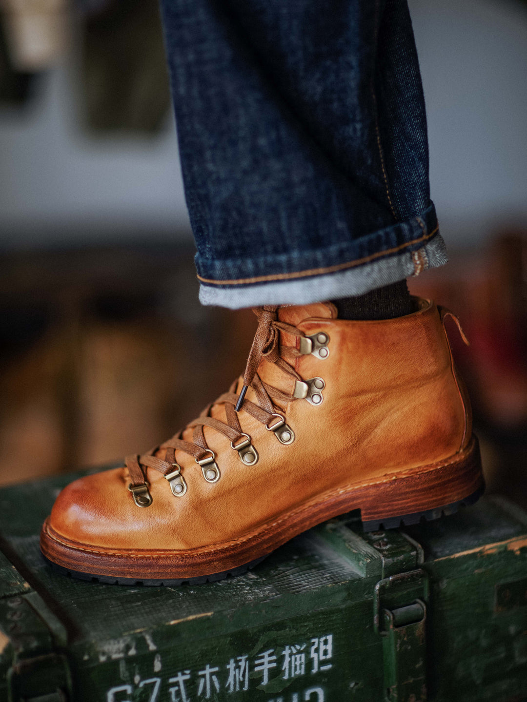 Mountain Hiking Boot