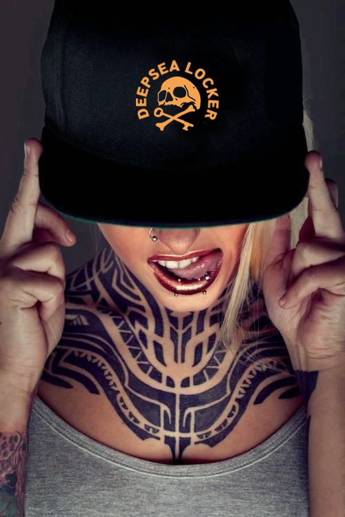 DEEPSEA LOCKER Skull Trucker Cap