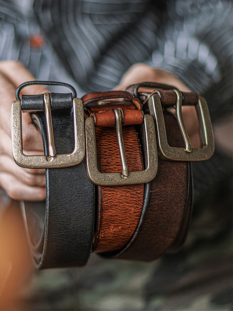 DISTRESSED LEATHER BELT