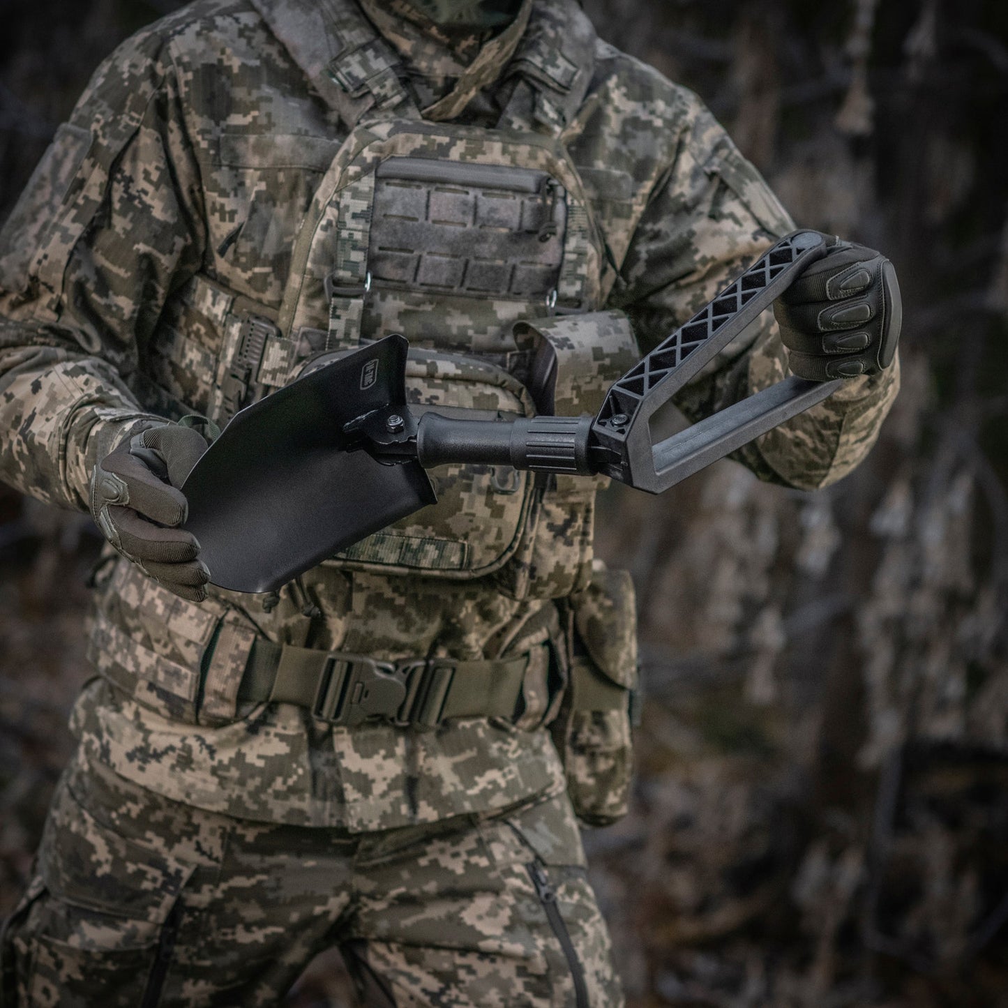 M‑Tac Folding Shovel with Carry Case