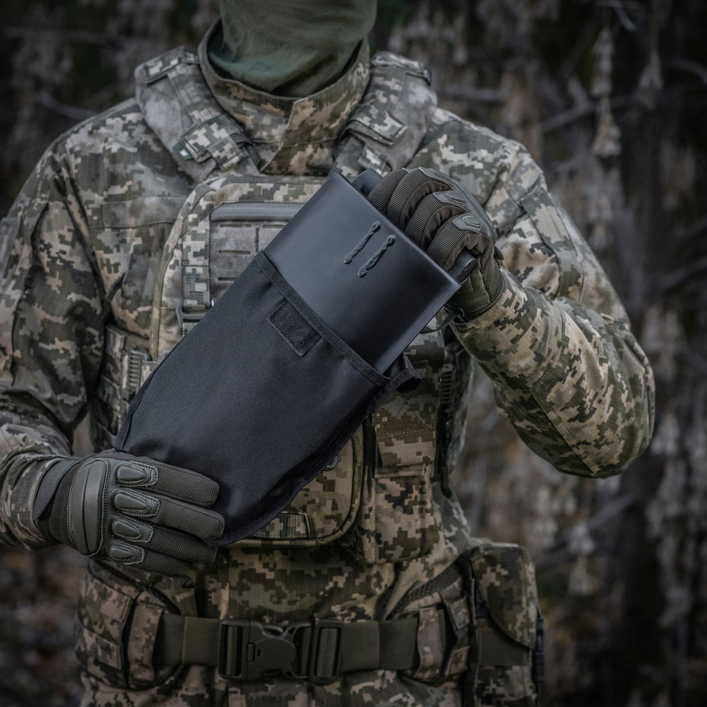 M‑Tac Folding Shovel with Carry Case