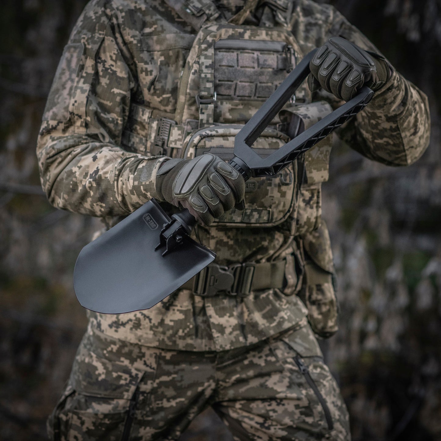 M‑Tac Folding Shovel with Carry Case