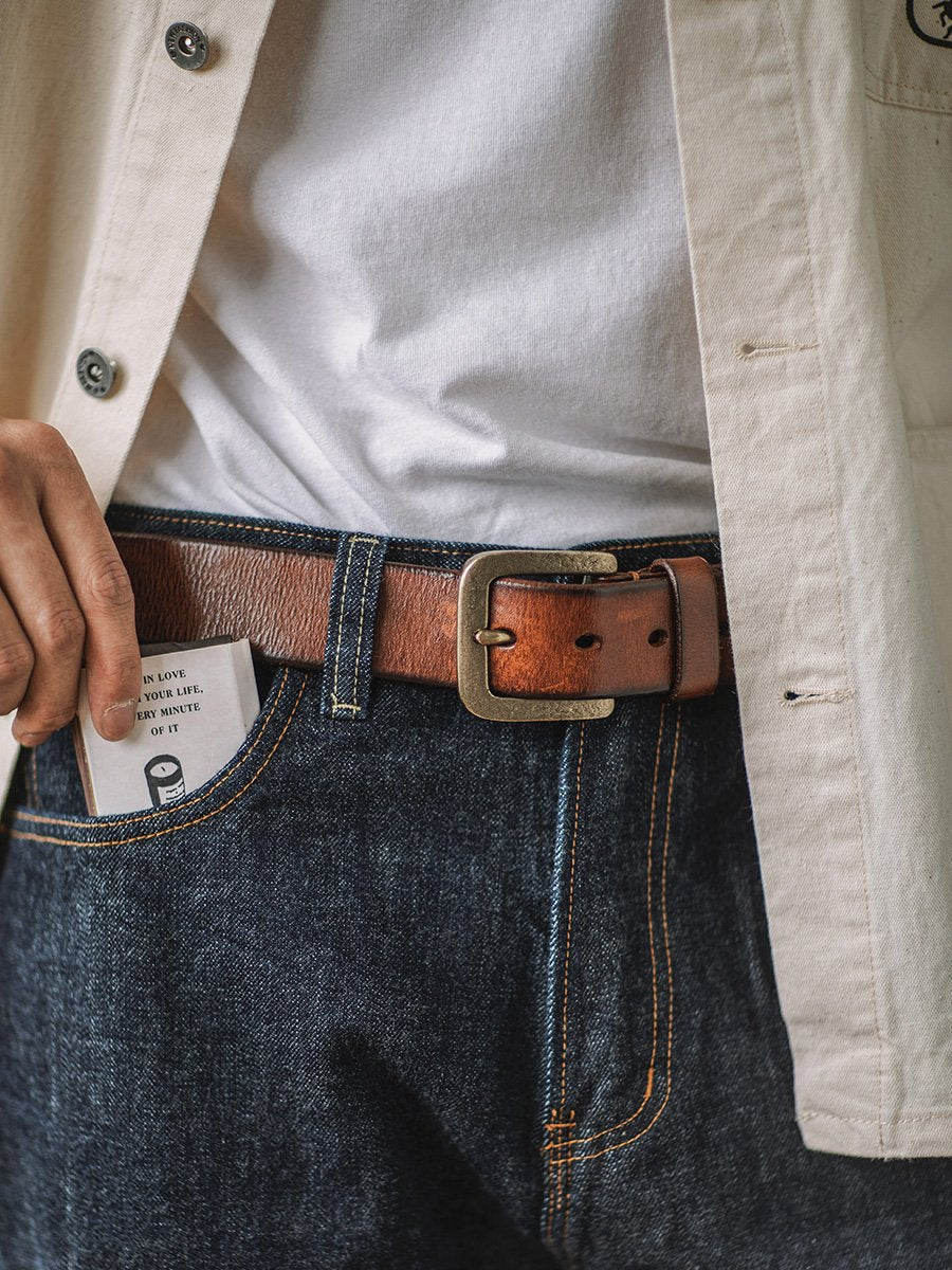 DISTRESSED LEATHER BELT