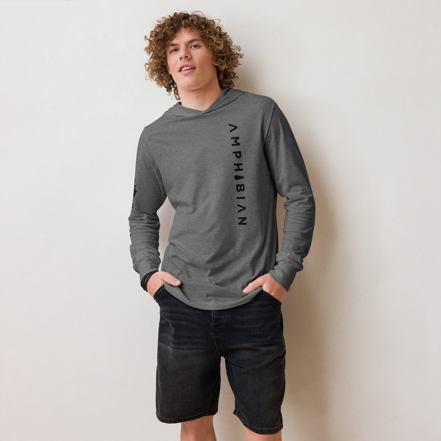 AMPHIBIAN Hooded long-sleeve tee